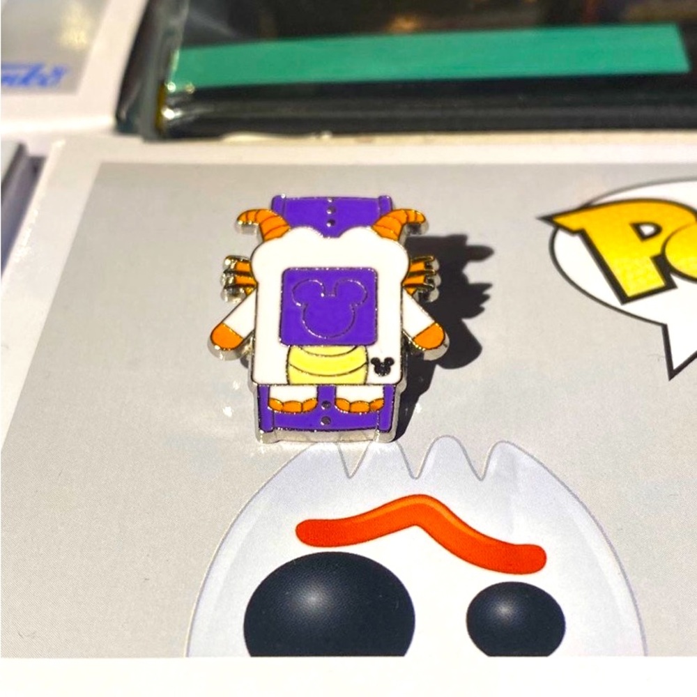 Disney Hidden Mickey Pin